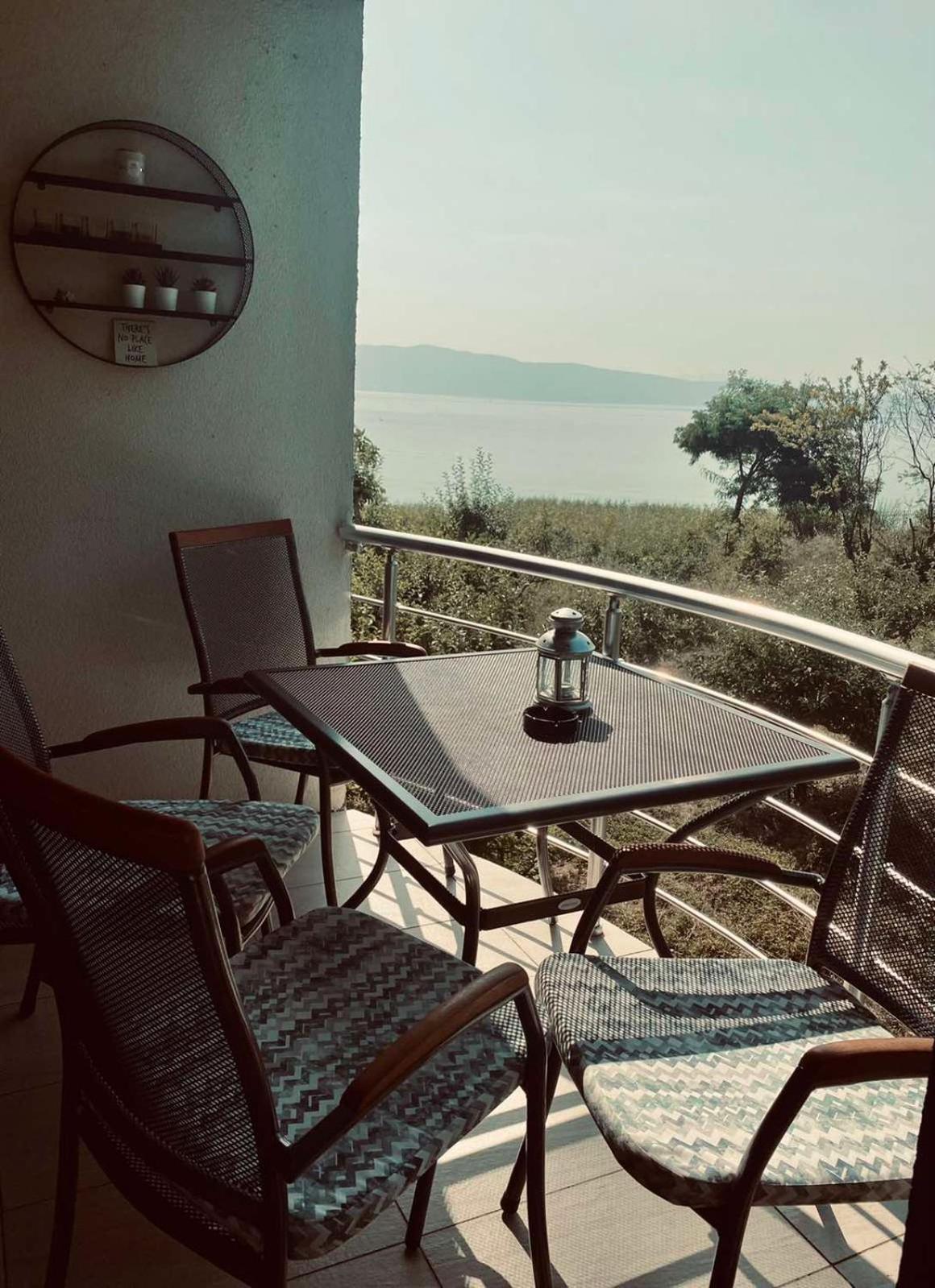 Aqua Blue Lakeview Apartment Ohrid Пештани Экстерьер фото